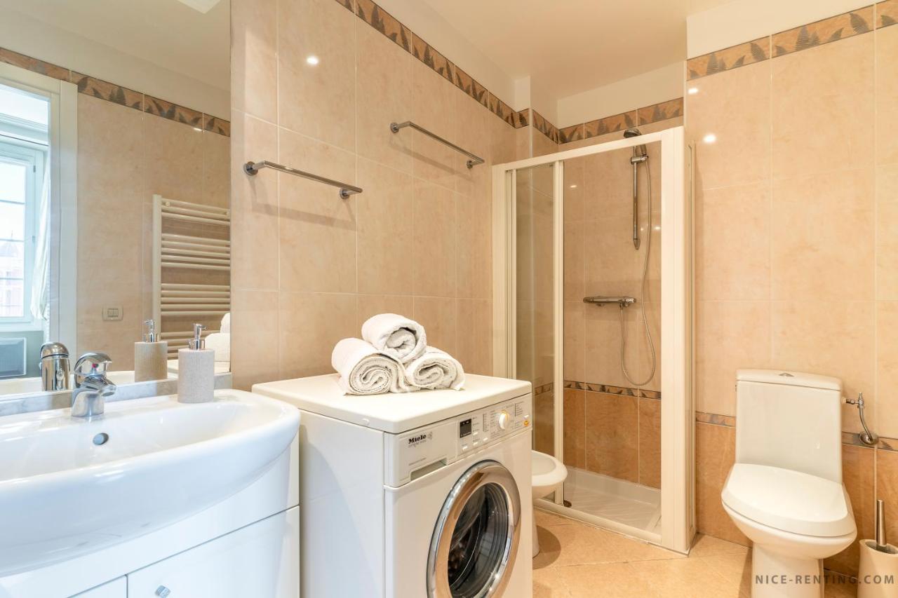 Nice Renting - 13 Massena - Live A Dream Luxury Loft - Place Massena Luaran gambar